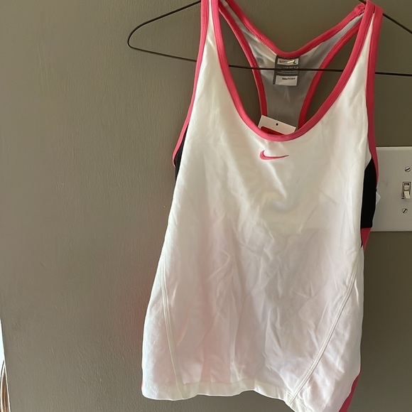 Nike Tops - Nike tank with tags brand new